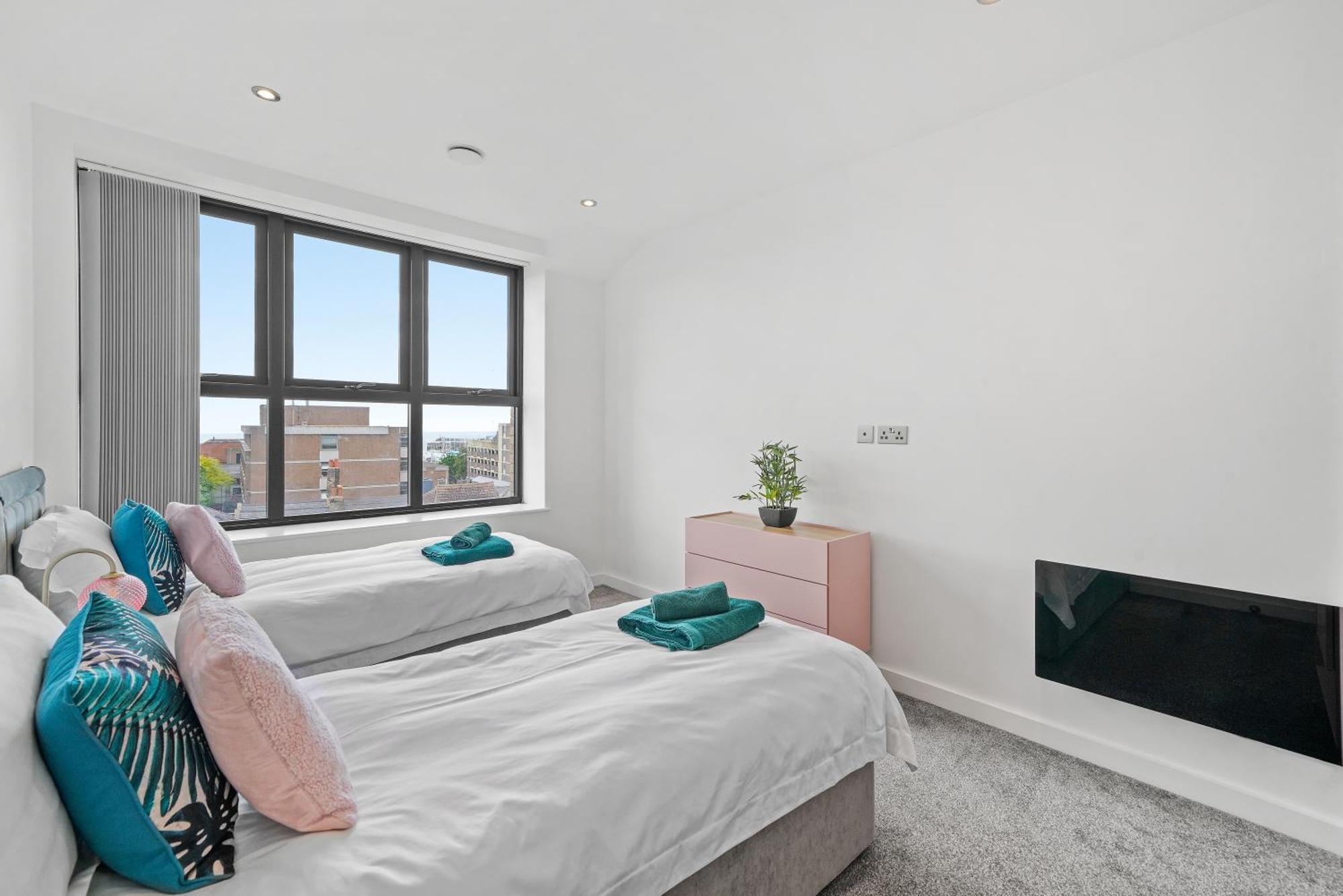 Retreat: Seaside Bliss In Ramsgate Apartment Luaran gambar