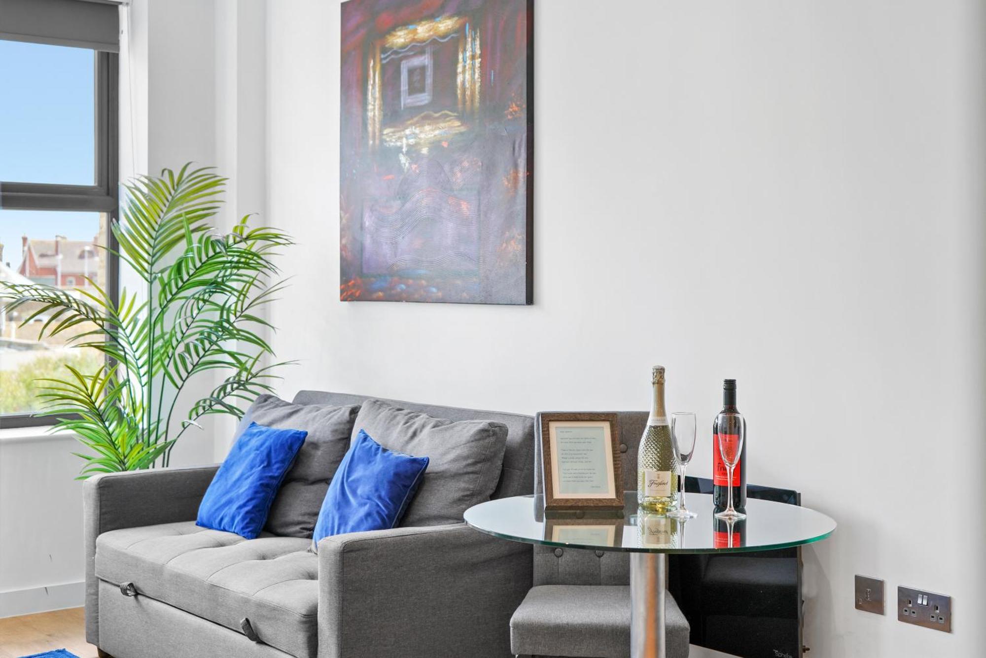 Retreat: Seaside Bliss In Ramsgate Apartment Luaran gambar